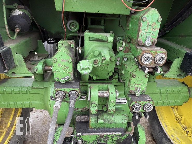 john-deere-4440-image-20