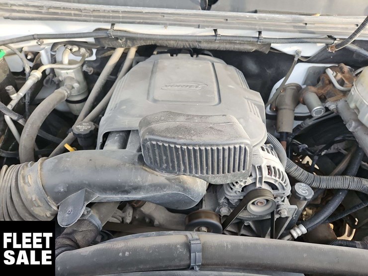 2014-chevrolet-silverado-2500hd-image-28