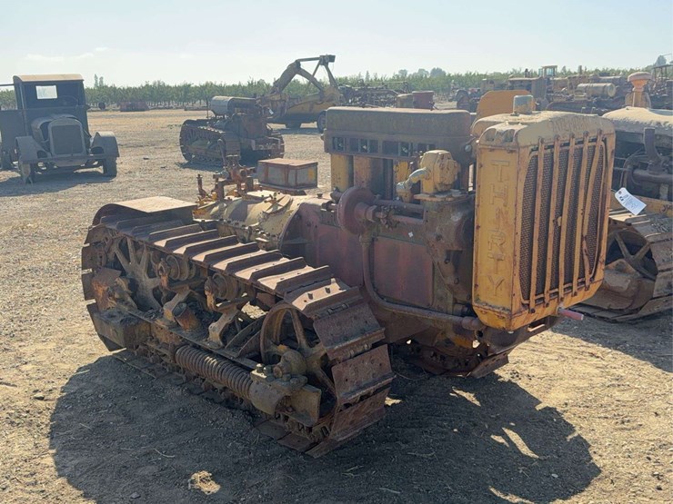 caterpillar-thirty-image-4
