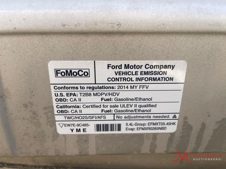 2014-ford-cargo-image-19