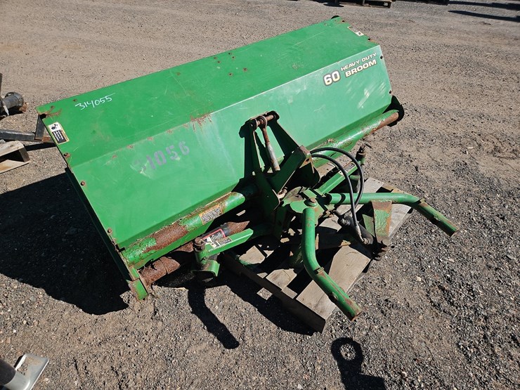 john-deere-1575-image-9