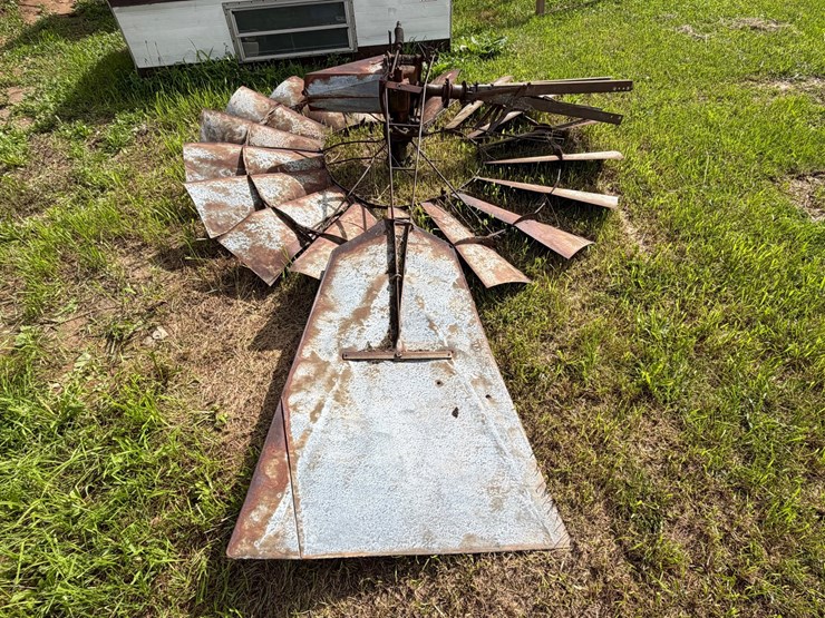 #4046-•-windmill-stand-image-9