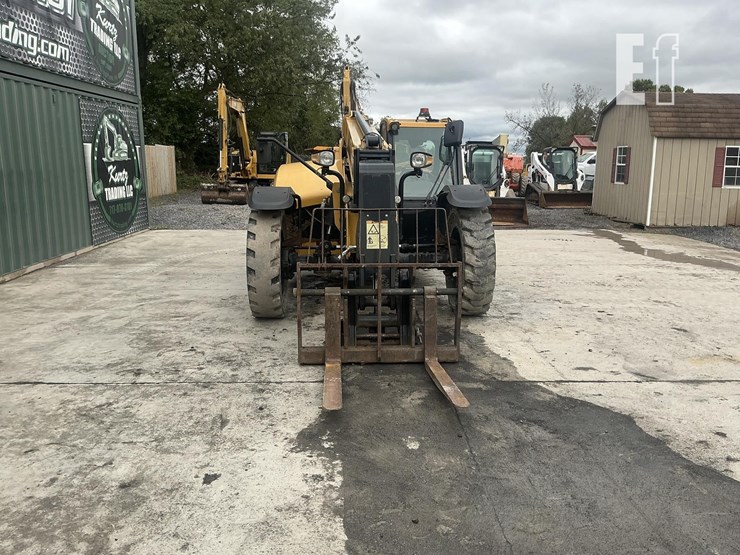 2020-caterpillar-tl642d-image-7