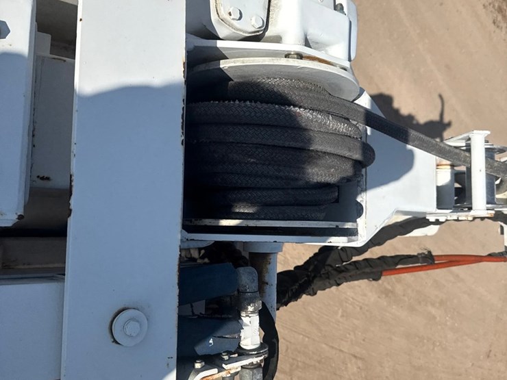 2015-versalift-vxd50-image-73