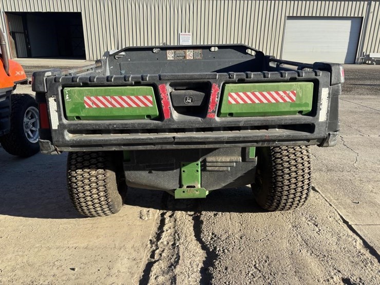 2012-john-deere-gator-image-6