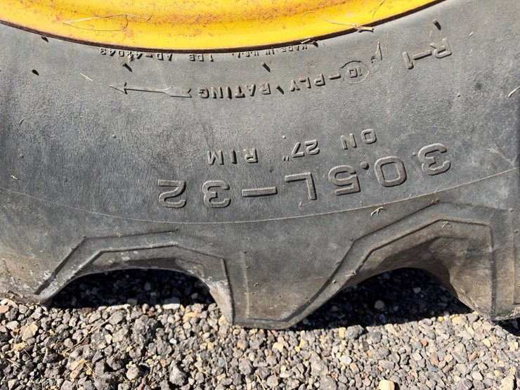 1981-john-deere-7720-image-29