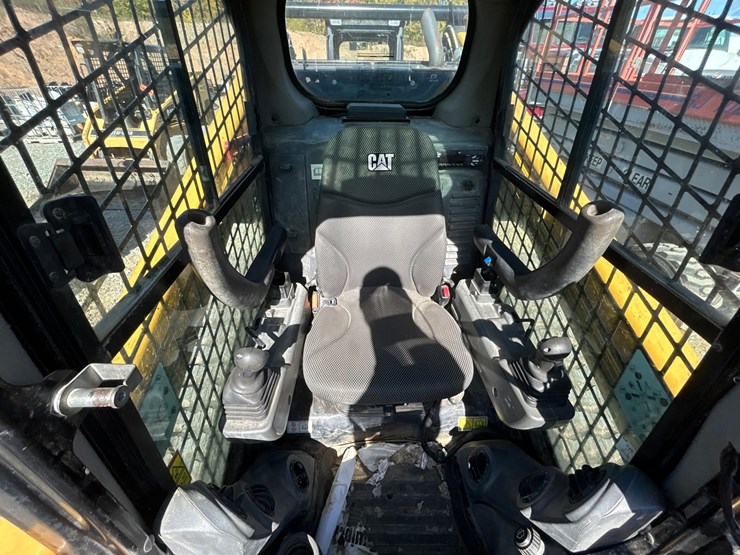 caterpillar-299d-image-54