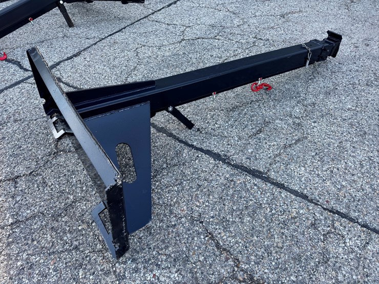 future-skid-steer-telescopic-boom-image-2