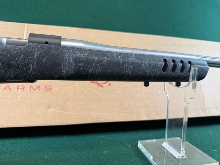 nib-winchester-mdl.70-coyote-light-270-wsm-rifle-image-5