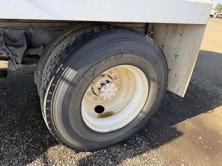 2012-international-4300-s/a-water-truck-image-16
