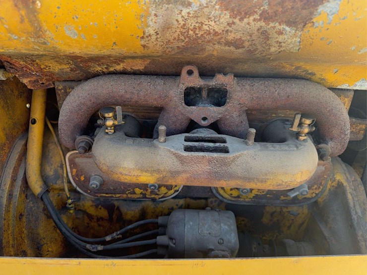 caterpillar-10-image-34