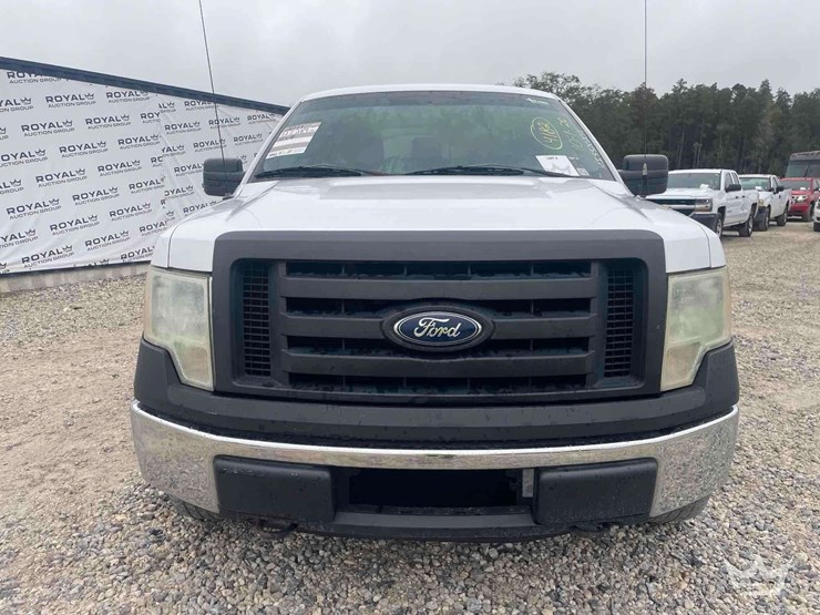 2011-ford-f150-image-28