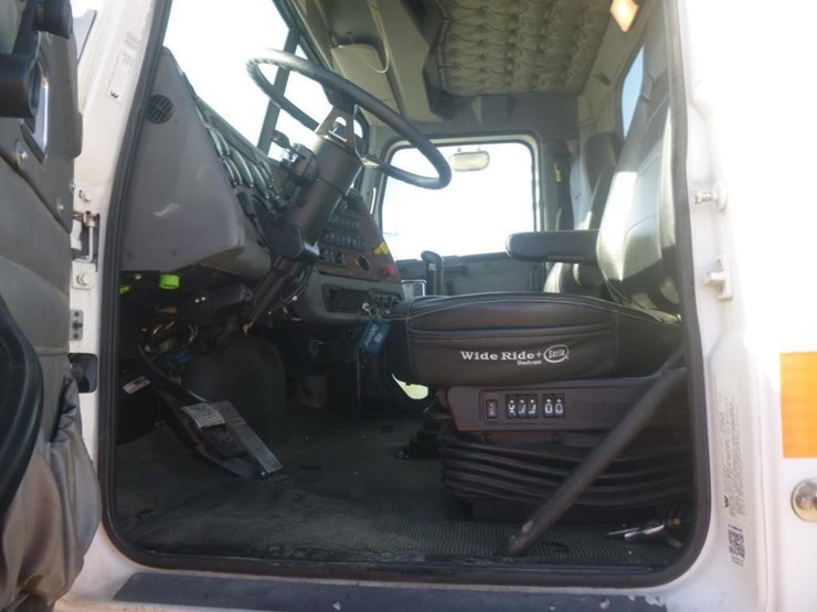 2009-western-star-4900-image-14