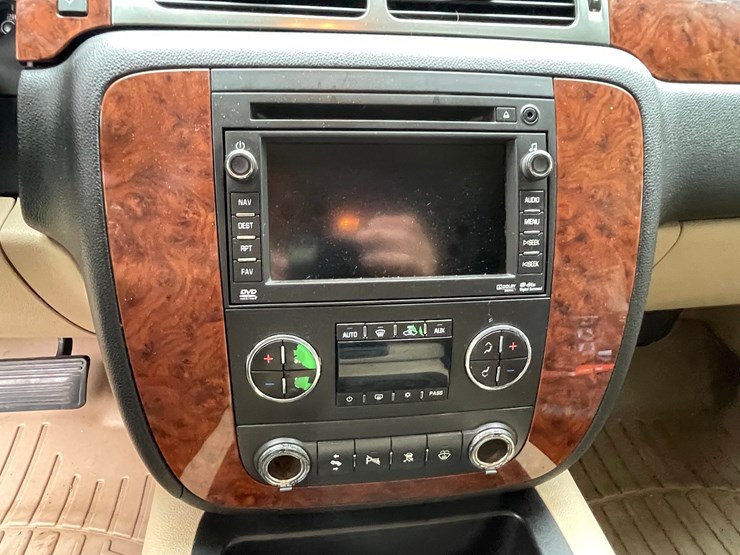 2007-chevrolet-tahoe-ltz-image-75
