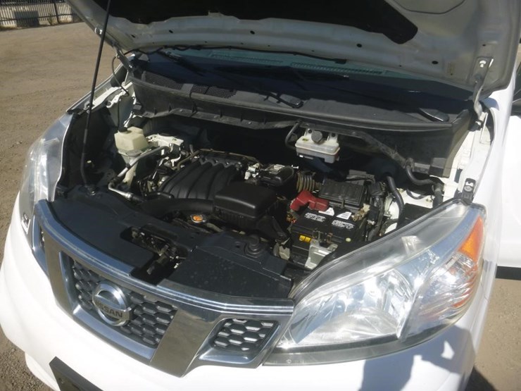 2015-nissan-nv200-image-14
