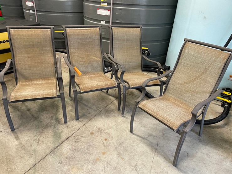 #3159-•-(4)-patio-chairs-image-2