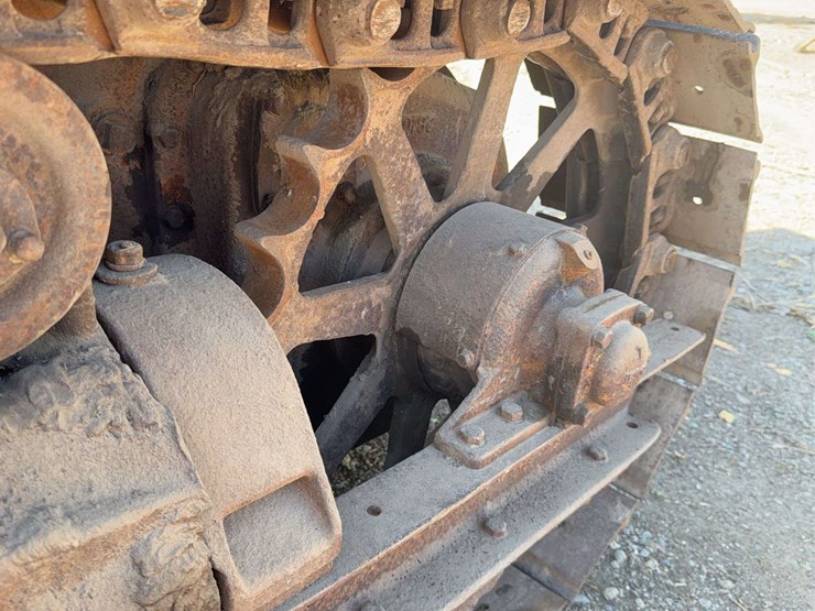 caterpillar-r5-image-14