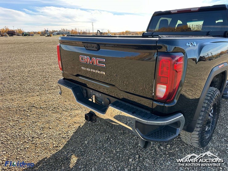 2023-gmc-2500hd-image-45