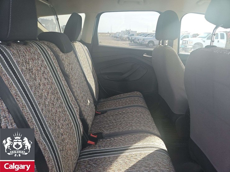 2017-ford-escape-se-image-15