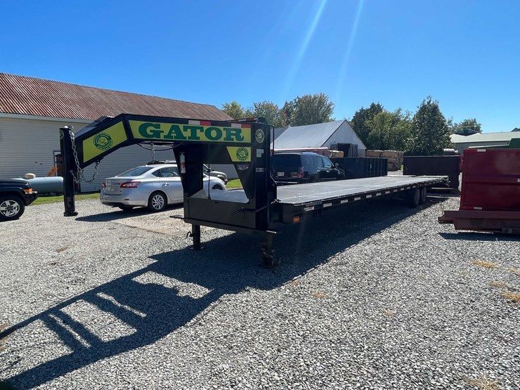 #640-•-2023-gator-gooseneck-trailer-(has-wi-prior-salvage-title)-(seymour,-wi)-image-1