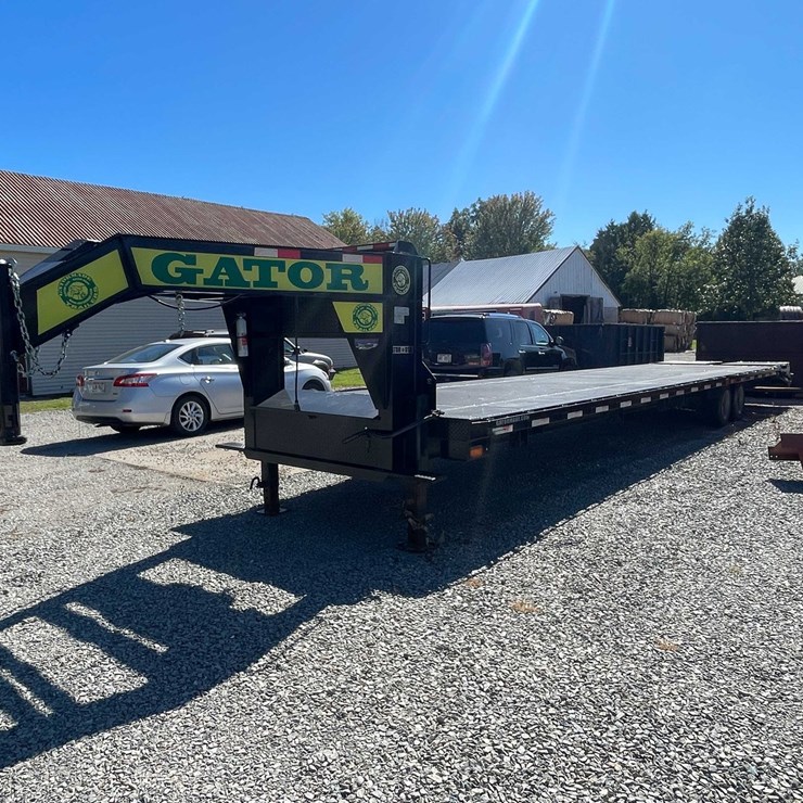 #640 • 2023 Gator Gooseneck Trailer (Has WI Prior Salvage Title) (Seymour, WI)