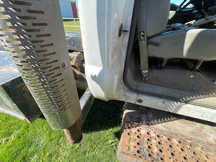 2008-ford-f750-image-64