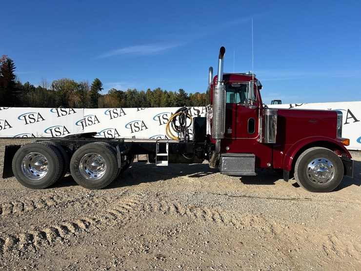2000-peterbilt-379-image-6