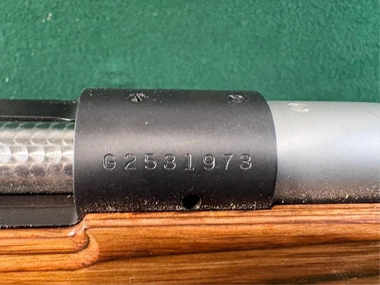 winchester-mdl.70-7mm-wsm-rifle-image-7