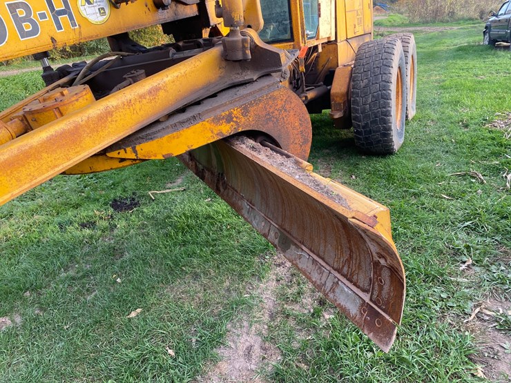 john-deere-770-image-21