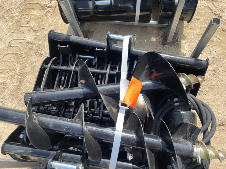 #2029-•-excavator-attachment-set-image-7