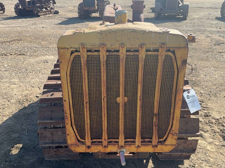 caterpillar-thirty-image-5