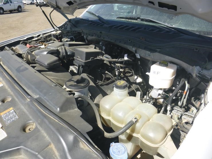 2020-ford-f350-image-9