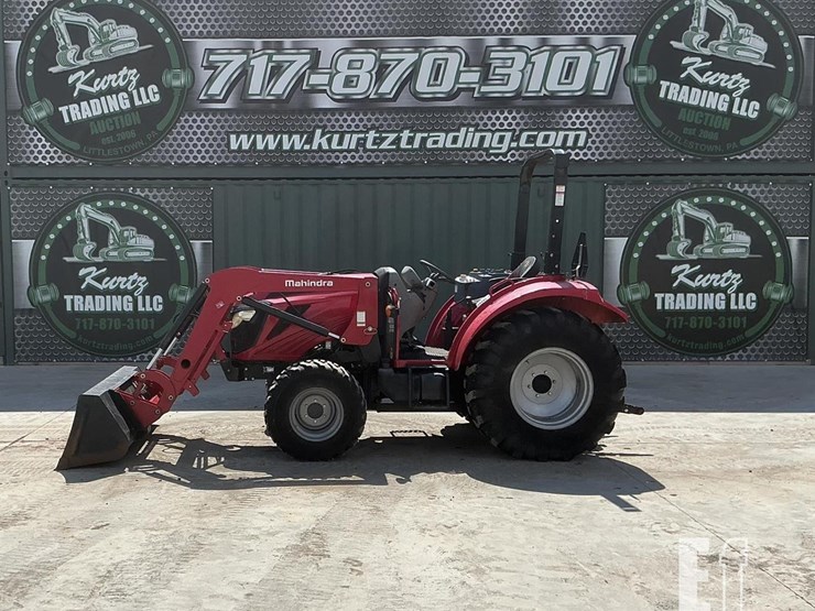 2023-mahindra-2660-hst-image-1