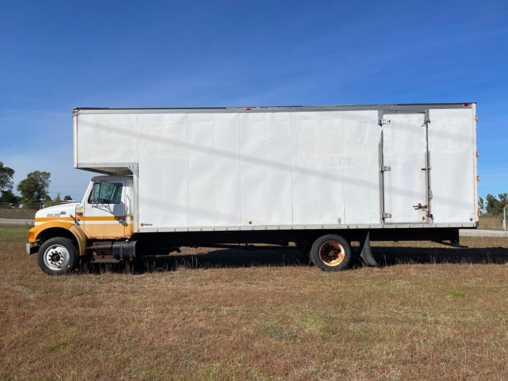 2000-international-4700-image-2