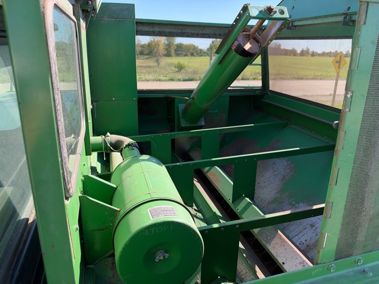 1981-john-deere-7720-image-75