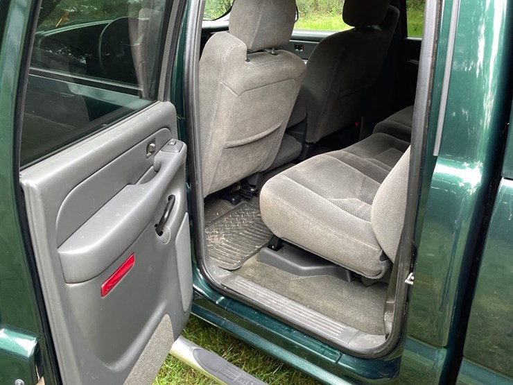 2005-chevrolet-1500-image-57