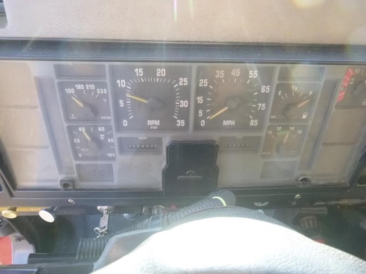 1993-international-4800-image-20