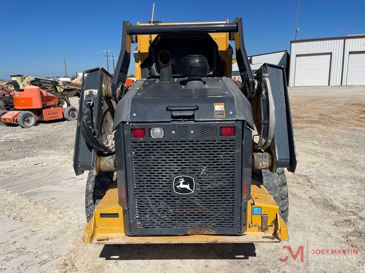 2023-deere-332g-image-4