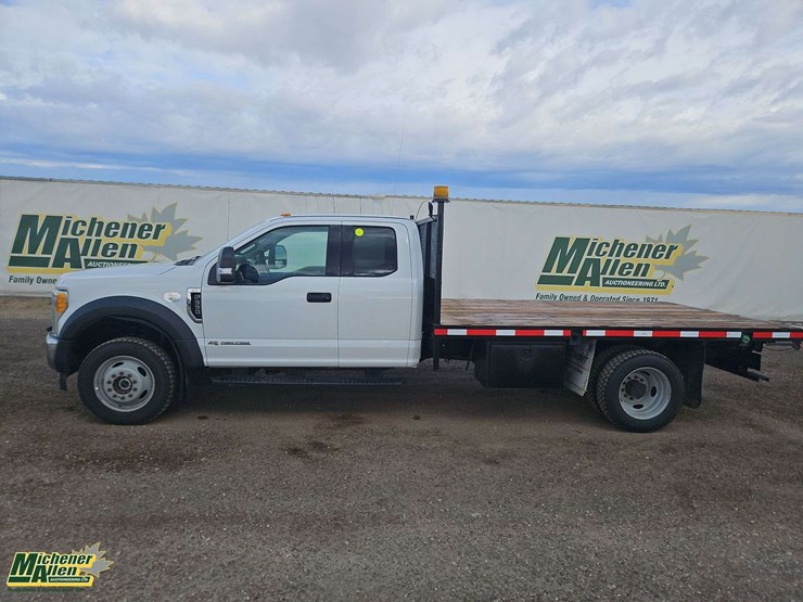 2017-ford-f550-image-5