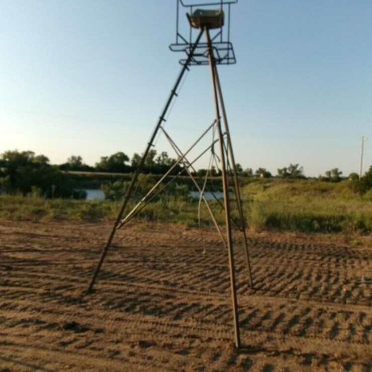 Deer Stand, Tower Blind