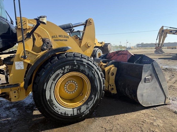 2018-caterpillar-930m-image-13