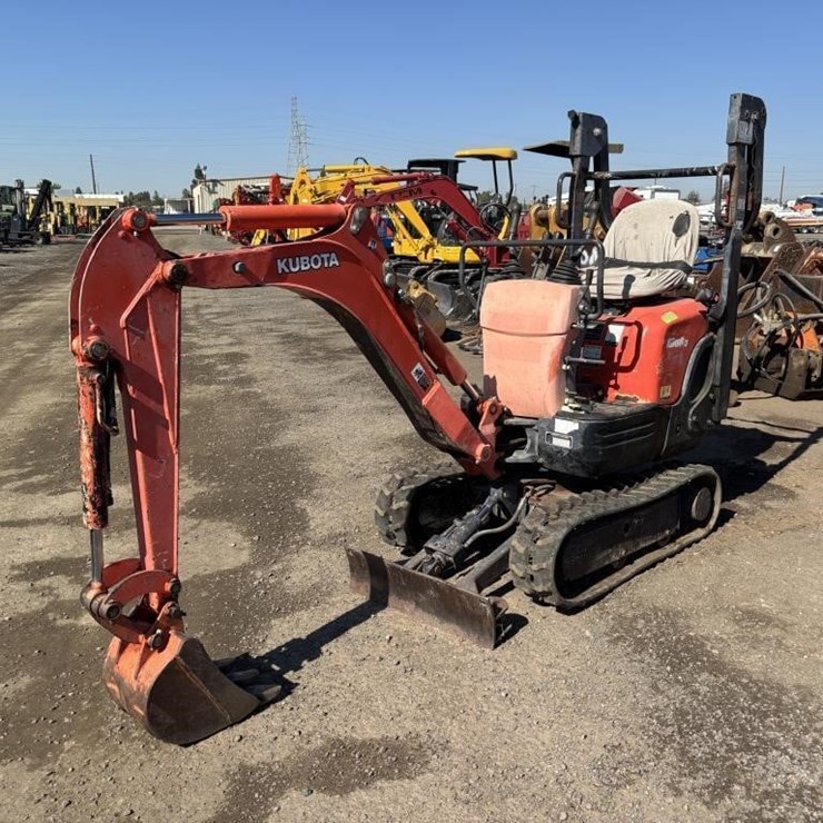 KUBOTA K008-3