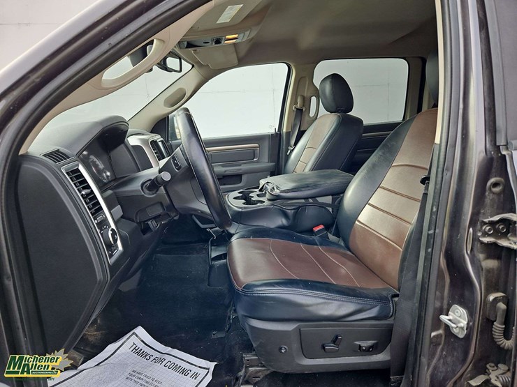 2017-dodge-1500-image-14