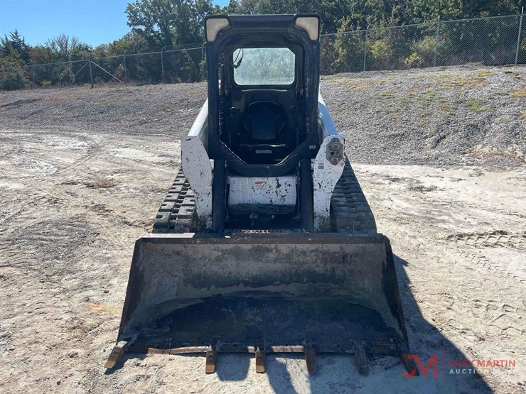 2017-bobcat-t630-image-8