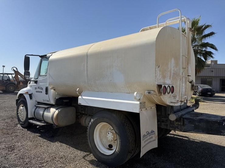 2012-international-4300-s/a-water-truck-image-4