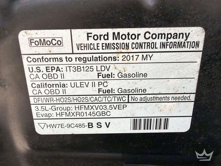 2017-ford-explorer-image-11