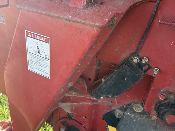 new-holland-br7090-image-26