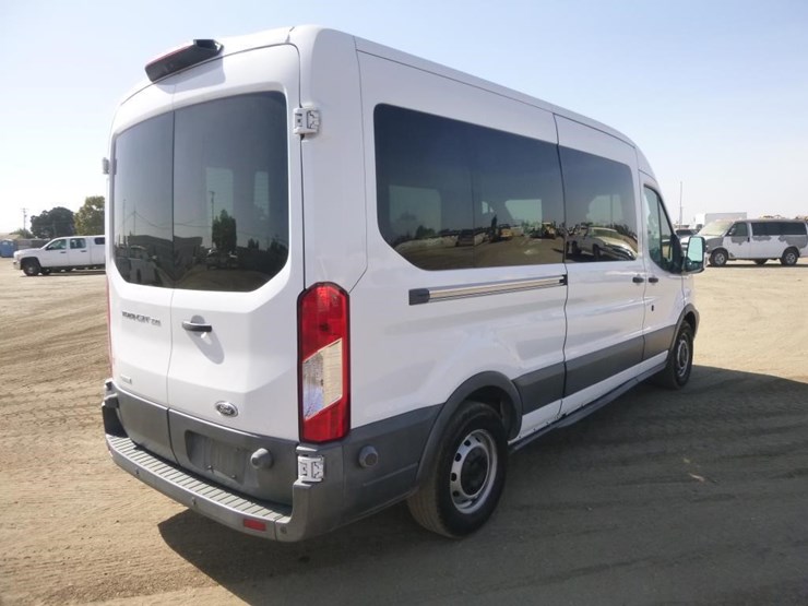 2018-ford-transit-image-4