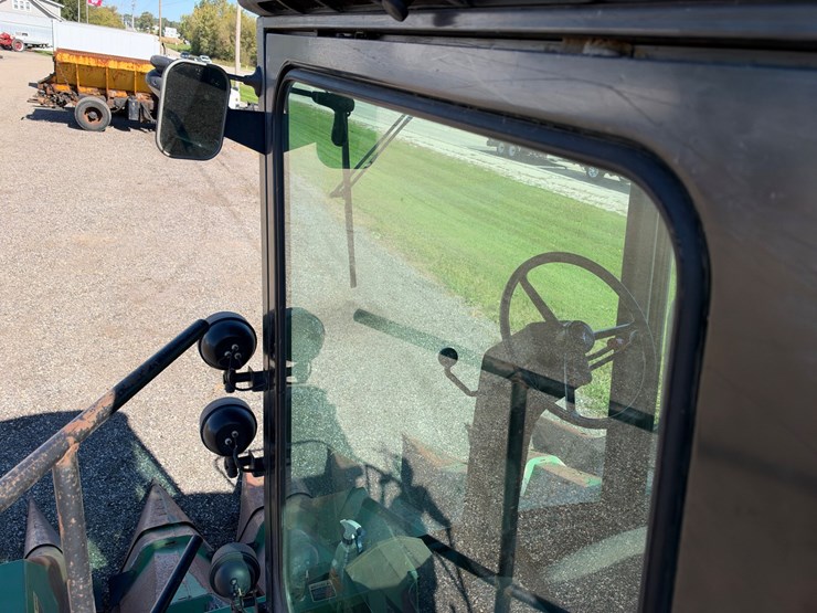 1981-john-deere-7720-image-65