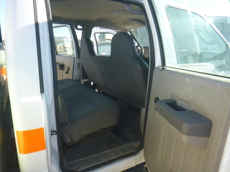 2009-ford-f350-image-9